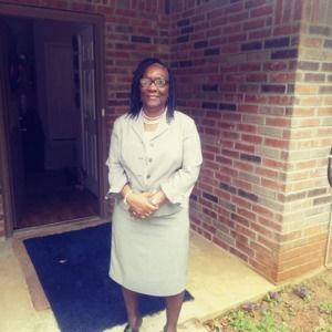 Meet your Posher, Edna